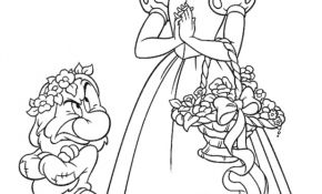 Coloriage Princesse Disney Blanche Neige Nice Stampa Disegno Di Biancaneve Da Colorare