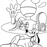 Coloriage La Maison De Mickey Inspiration Pluto Devant La Maison De Mickey