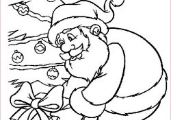 Coloriage Sapin De Noel Avec Des Cadeaux Élégant A Colorier Le Père Noël Dépose En Silence Un Cadeau Devant